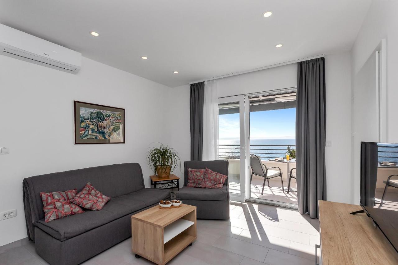 Apartments And Rooms By The Sea Baska Voda, Makarska - 2578 외부 사진