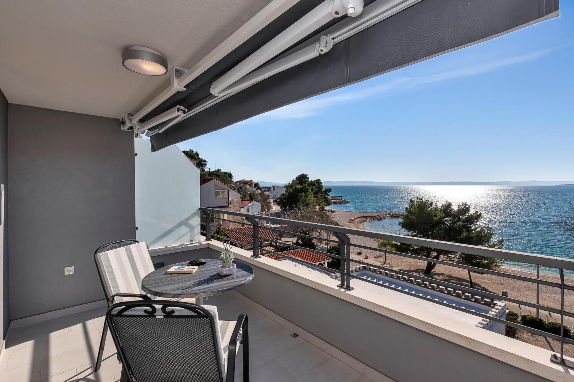 Apartments And Rooms By The Sea Baska Voda, Makarska - 2578 외부 사진