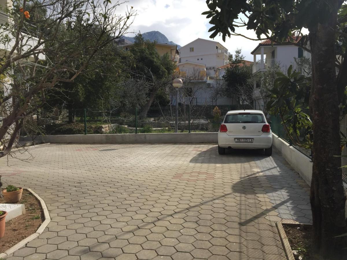 Apartments And Rooms By The Sea Baska Voda, Makarska - 2578 외부 사진