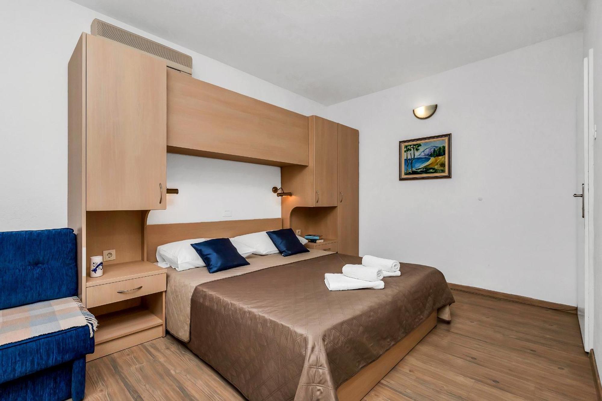 Apartments And Rooms By The Sea Baska Voda, Makarska - 2578 객실 사진